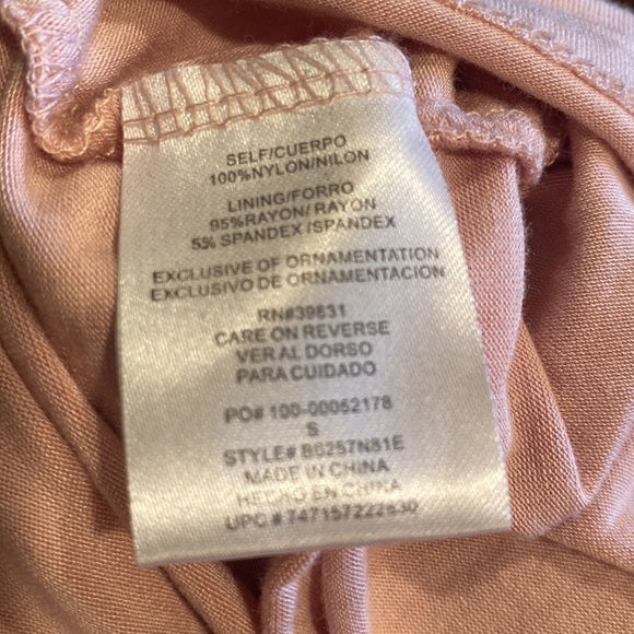 Democracy Embroidered Floral Blouse - Picture 7 of 7